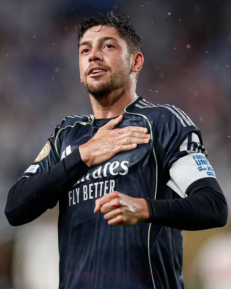 巴尔韦德身价涨至1.3亿欧 皇马购入仅花500万欧 巴尔韦德身价涨至1.3亿欧 皇马购入仅花500万欧